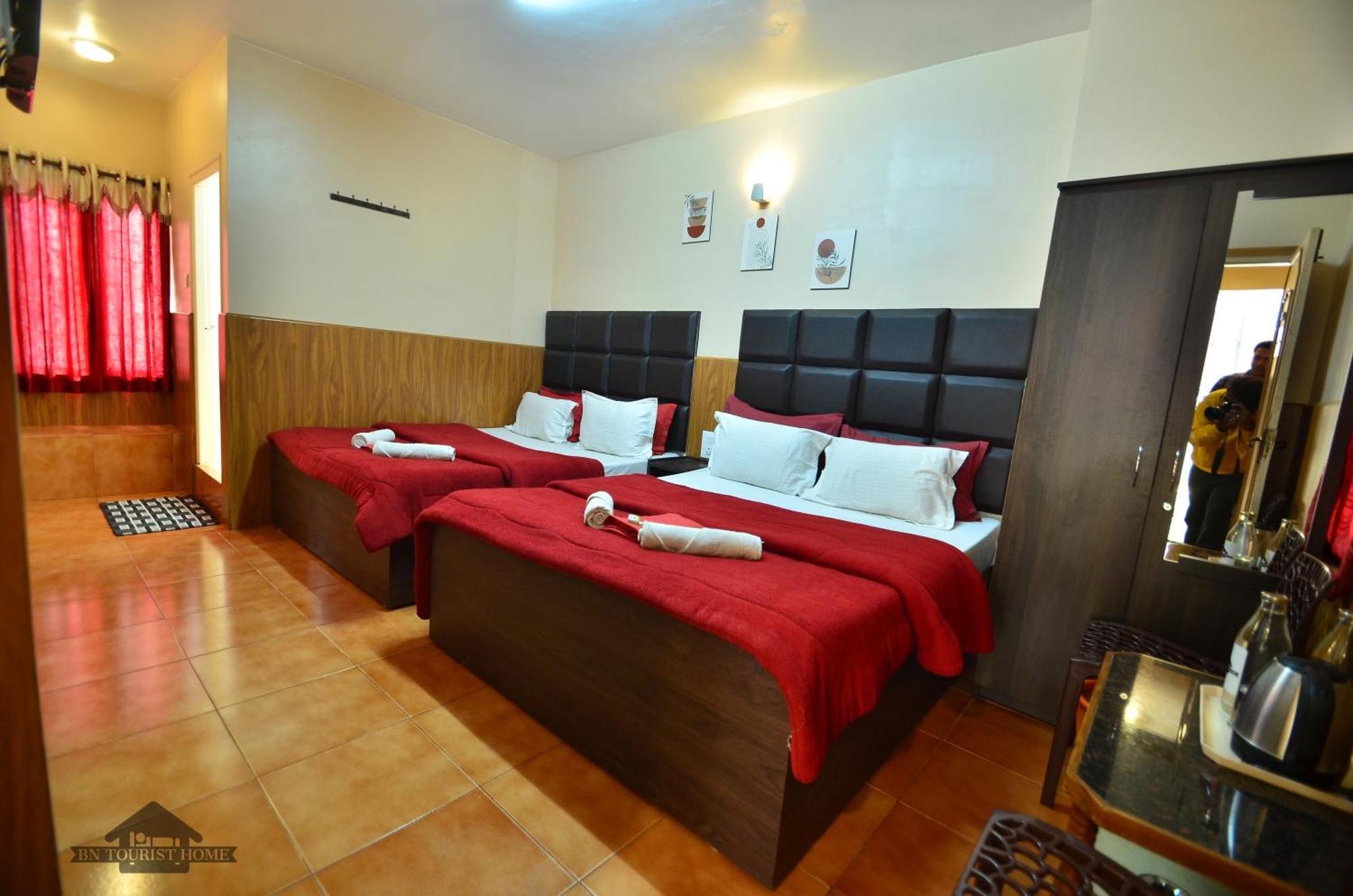 Bn Tourist Home Udagamandalam Exterior photo